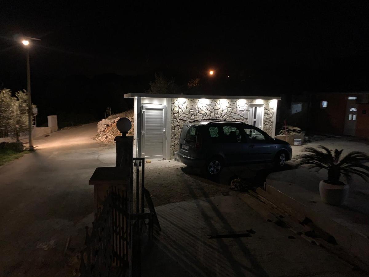 Holiday Home Cerim تروغير المظهر الخارجي الصورة