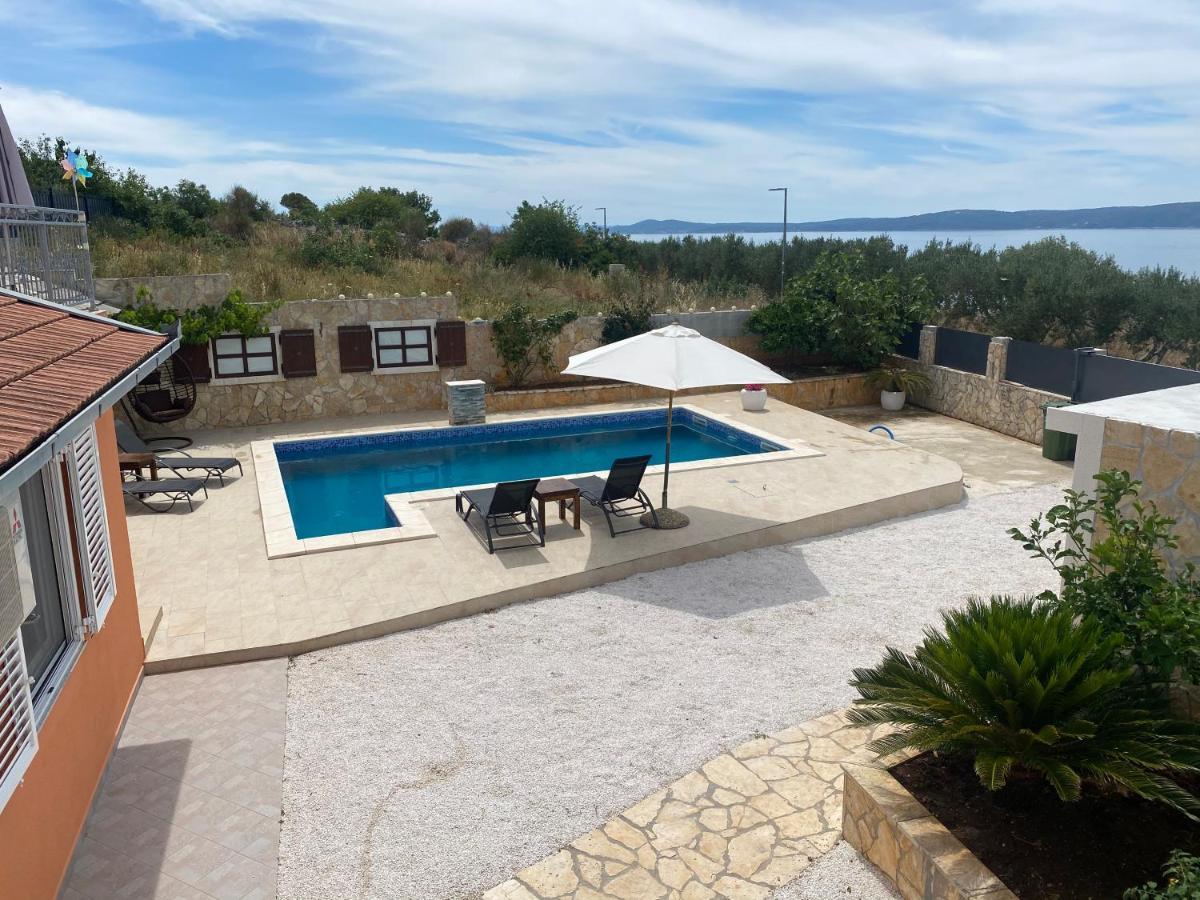 Holiday Home Cerim تروغير المظهر الخارجي الصورة